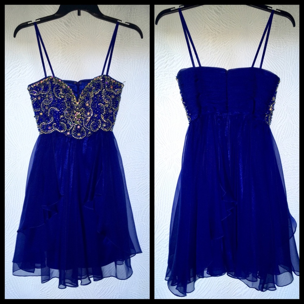 Gorgeous Dave & Johnny Prom Dress